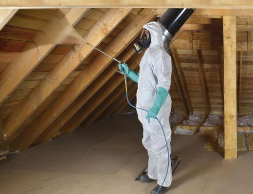 Traitement du bois d'une charpente